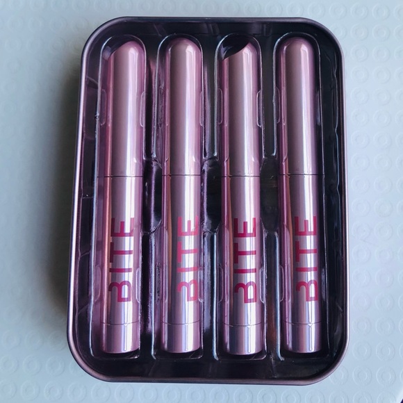 2/$20 Bite Beauty Millennial Pinks Mini Set - Picture 2 of 4